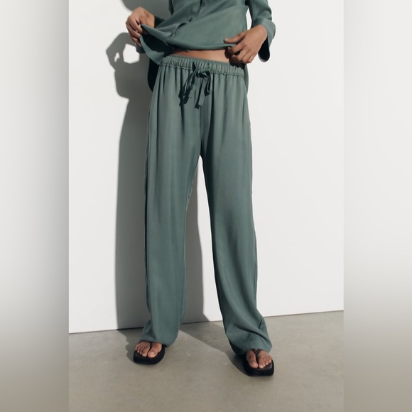 NWT ZARA GREEN FLOWY BUTTONED BLOUSE & FLUID PAJAMA PANTS COORD MATCHING SET XS - Picture 7 of 10